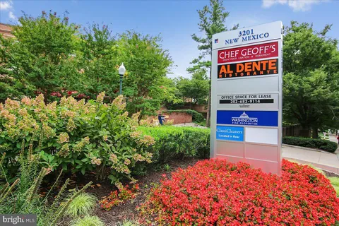 $324,000 | 4200 Cathedral Avenue Northwest, Unit 716, Washington, DC 20016
