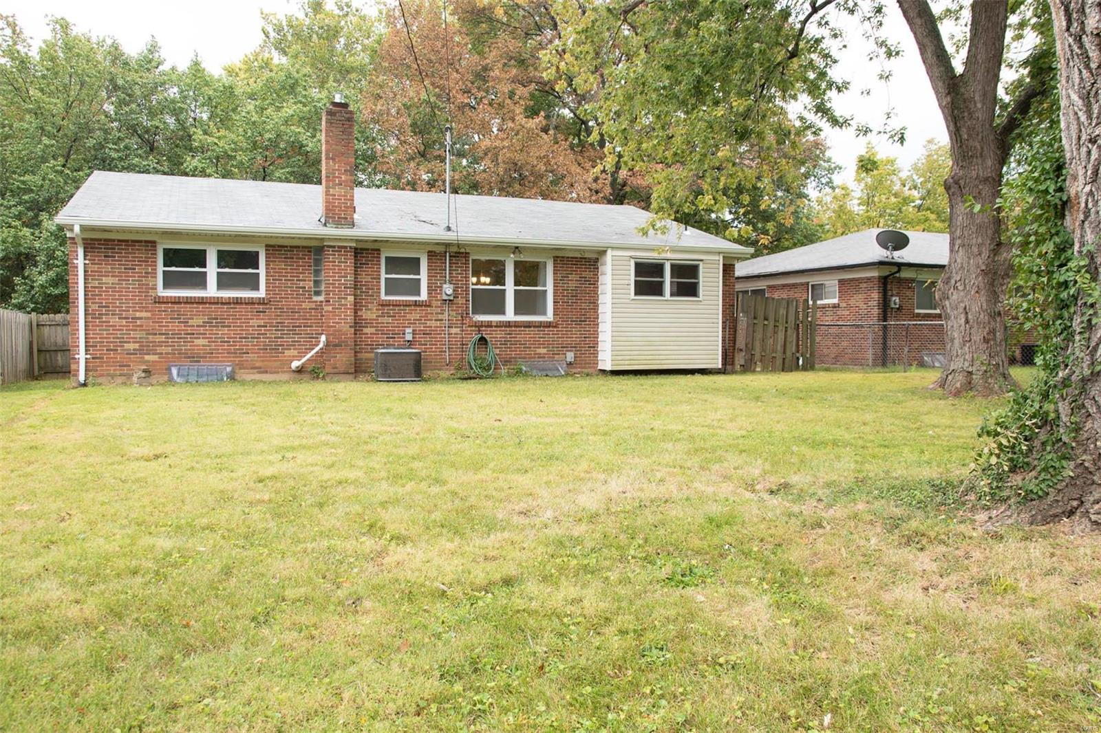 1091 Groby Road University City, MO 63130 - Photo 15 of 15 Gallery Image 15