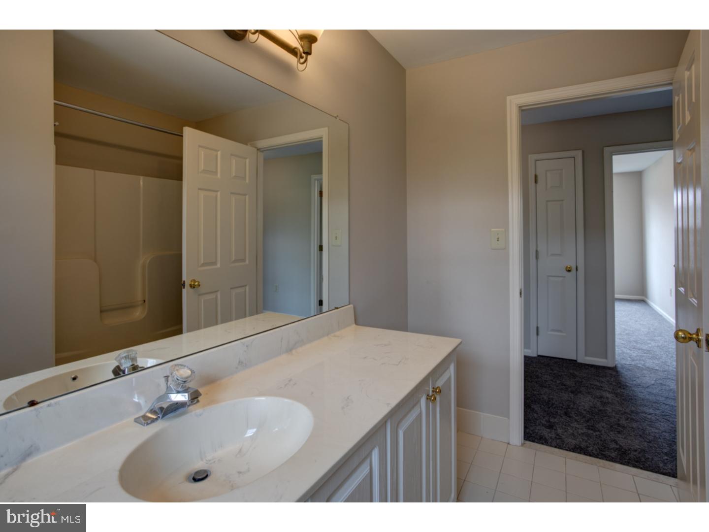 344 Aftons Circle Spring City, PA 19475 - Photo 20 of 25 Bathroom