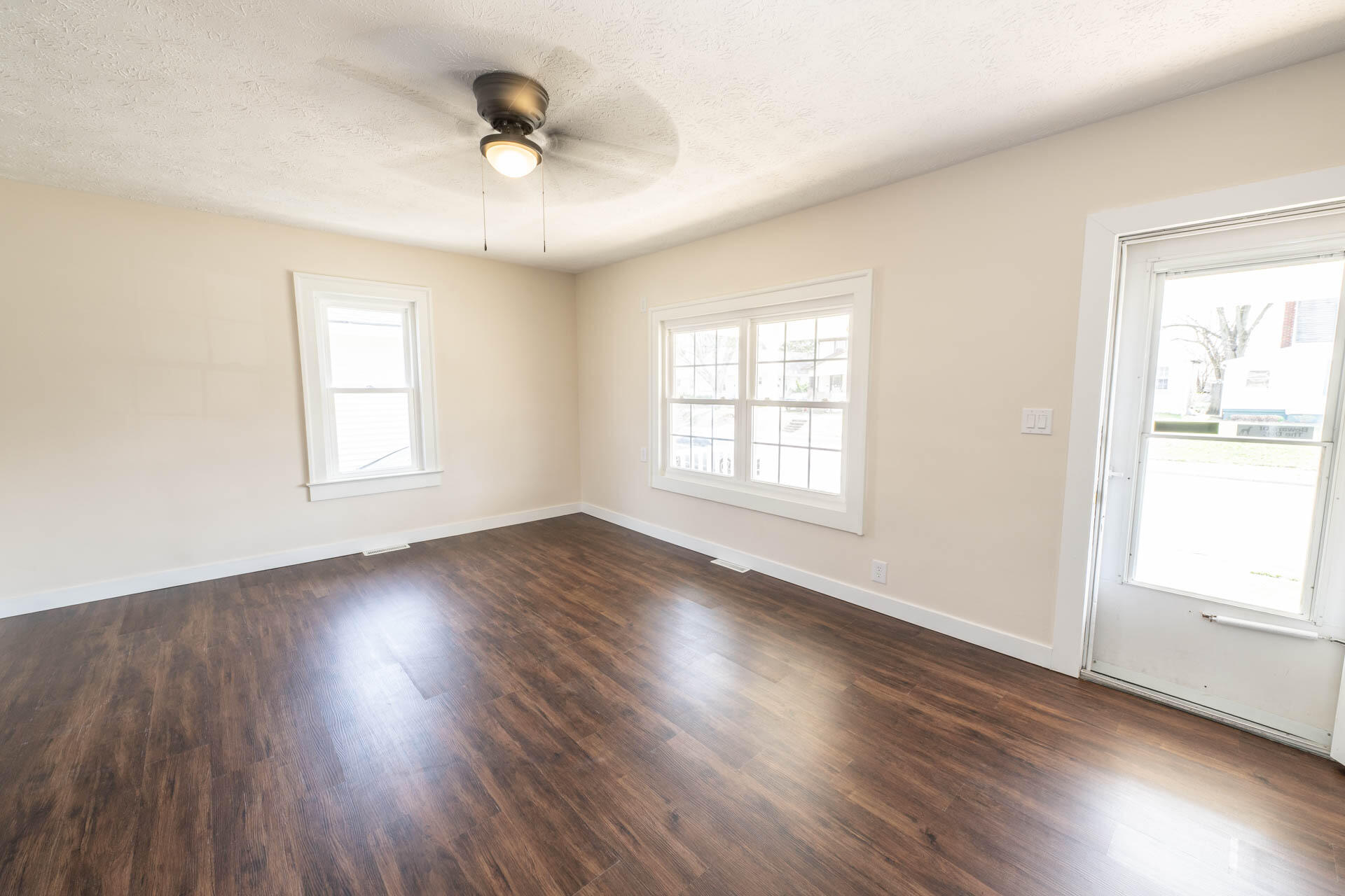 708 Rice Street Springfield, OH 45505 - Photo 2 of 61