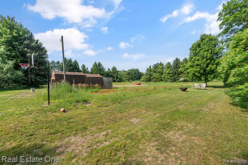 6617 Kilburn Road Jeddo, MI 48032 - Photo 36 of 53