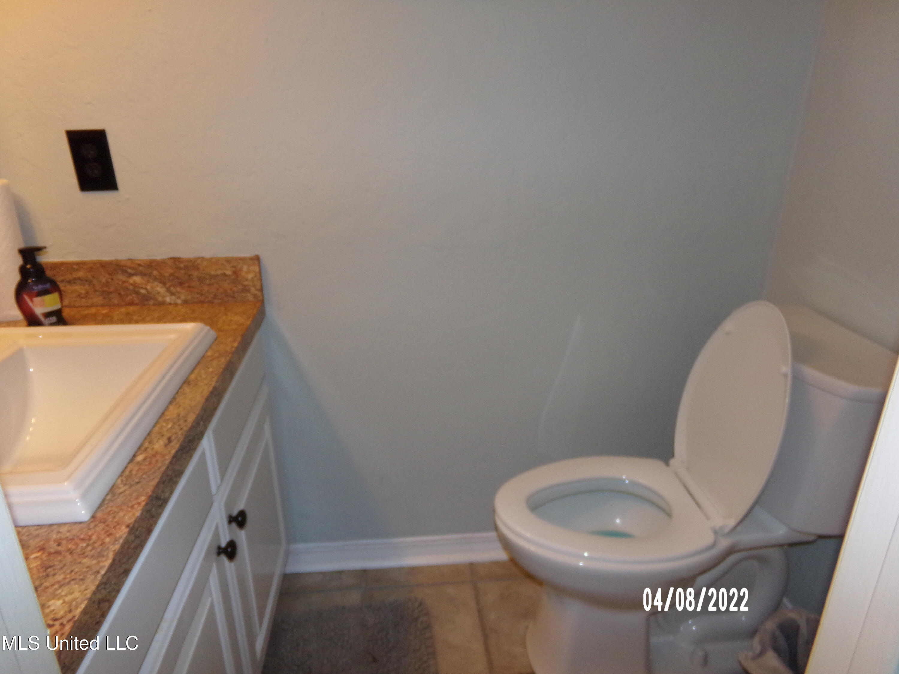 341 Springhill Drive Terry, MS 39170 - Photo 16 of 34 100_2315