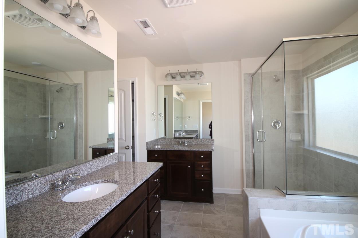 7004 Reedybrook Crossing Apex, NC 27523 - Photo 10 of 15 Photo #10