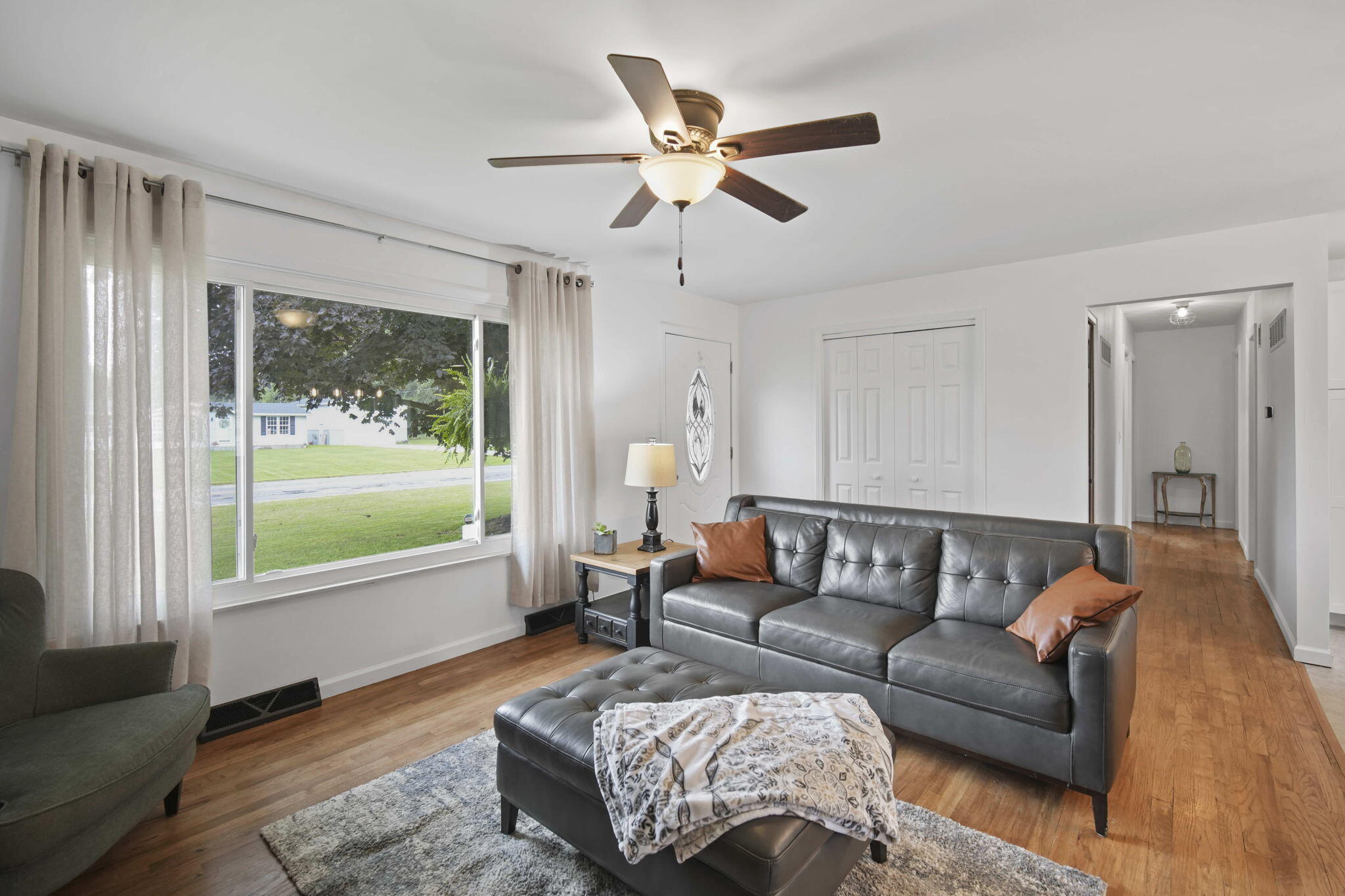 929 Napoleon Road Michigan Center, MI 49254 - Photo 11 of 41 9-web-or-mls-DSC04827