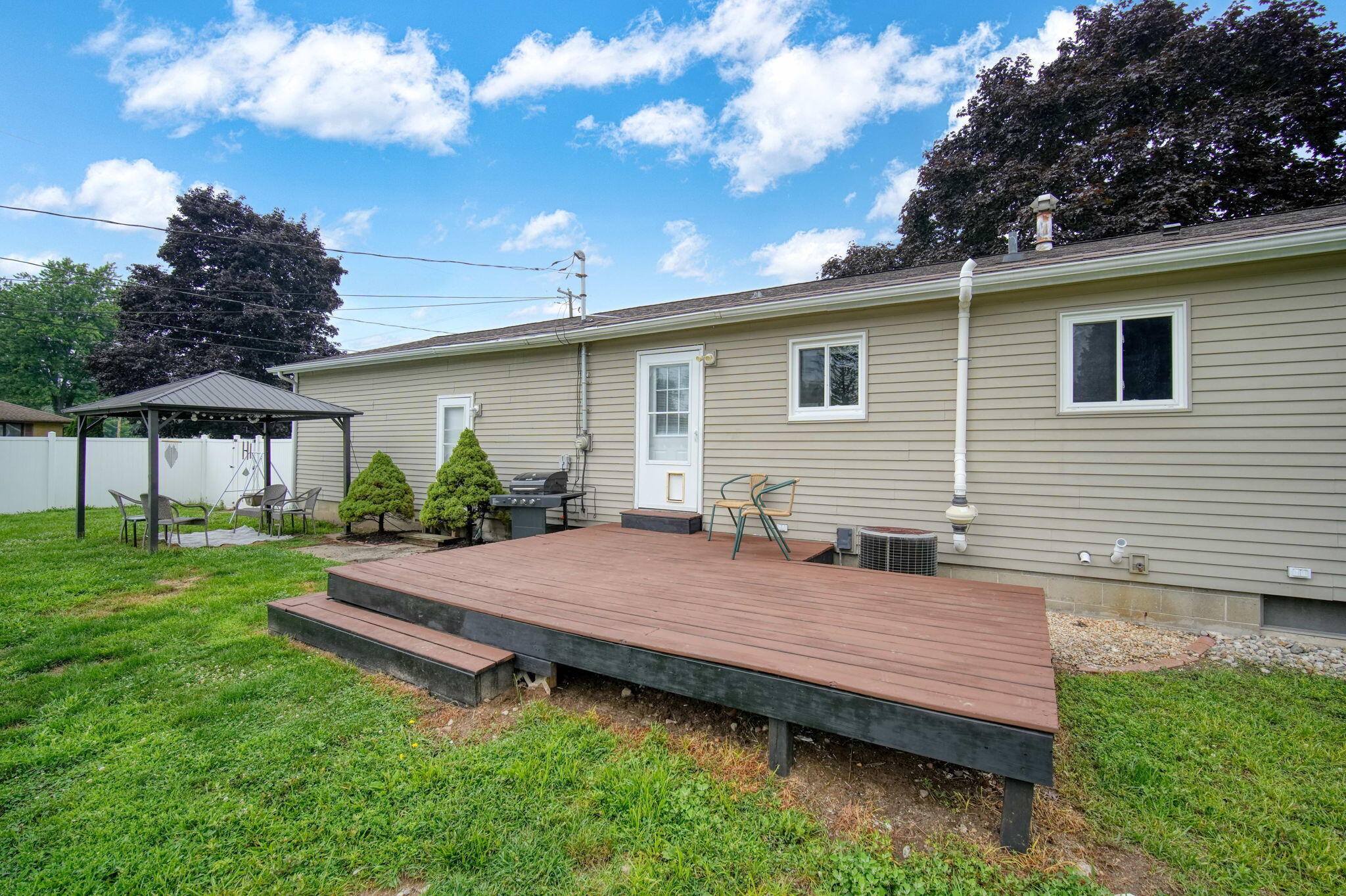929 Napoleon Road Michigan Center, MI 49254 - Photo 7 of 41 43-web-or-mls-DSC04792_HDR