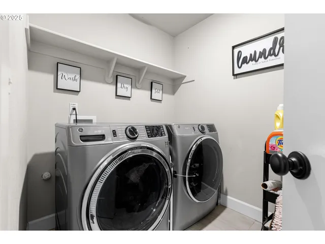 $525,000 | 1066 Northeast Regan Hill Loop, Estacada, OR 97023