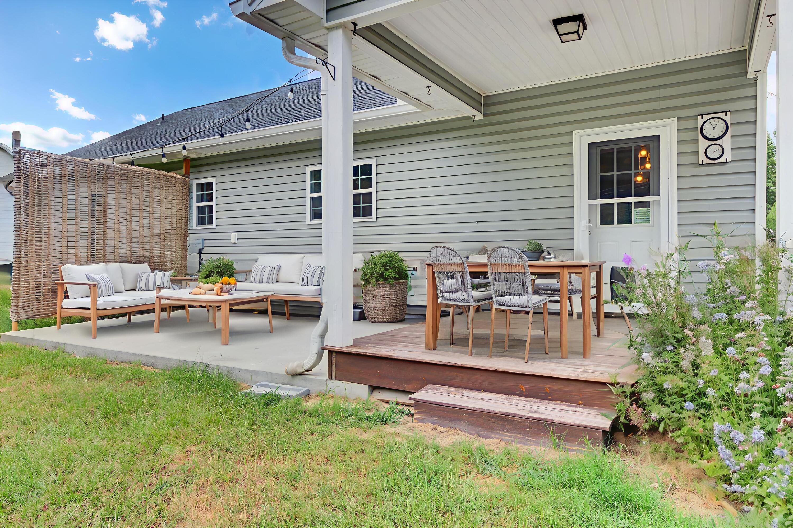255 South Railroad Avenue Ridgeville, SC 29472 - Photo 39 of 44 Patio - Outdoor - Scandinavian - 0