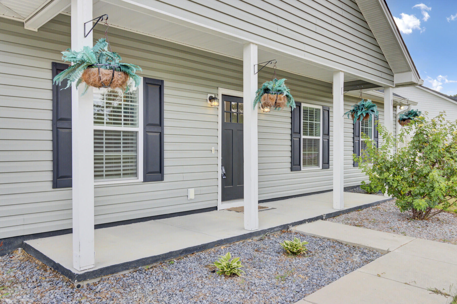 255 South Railroad Avenue Ridgeville, SC 29472 - Photo 4 of 44 04_4_mls