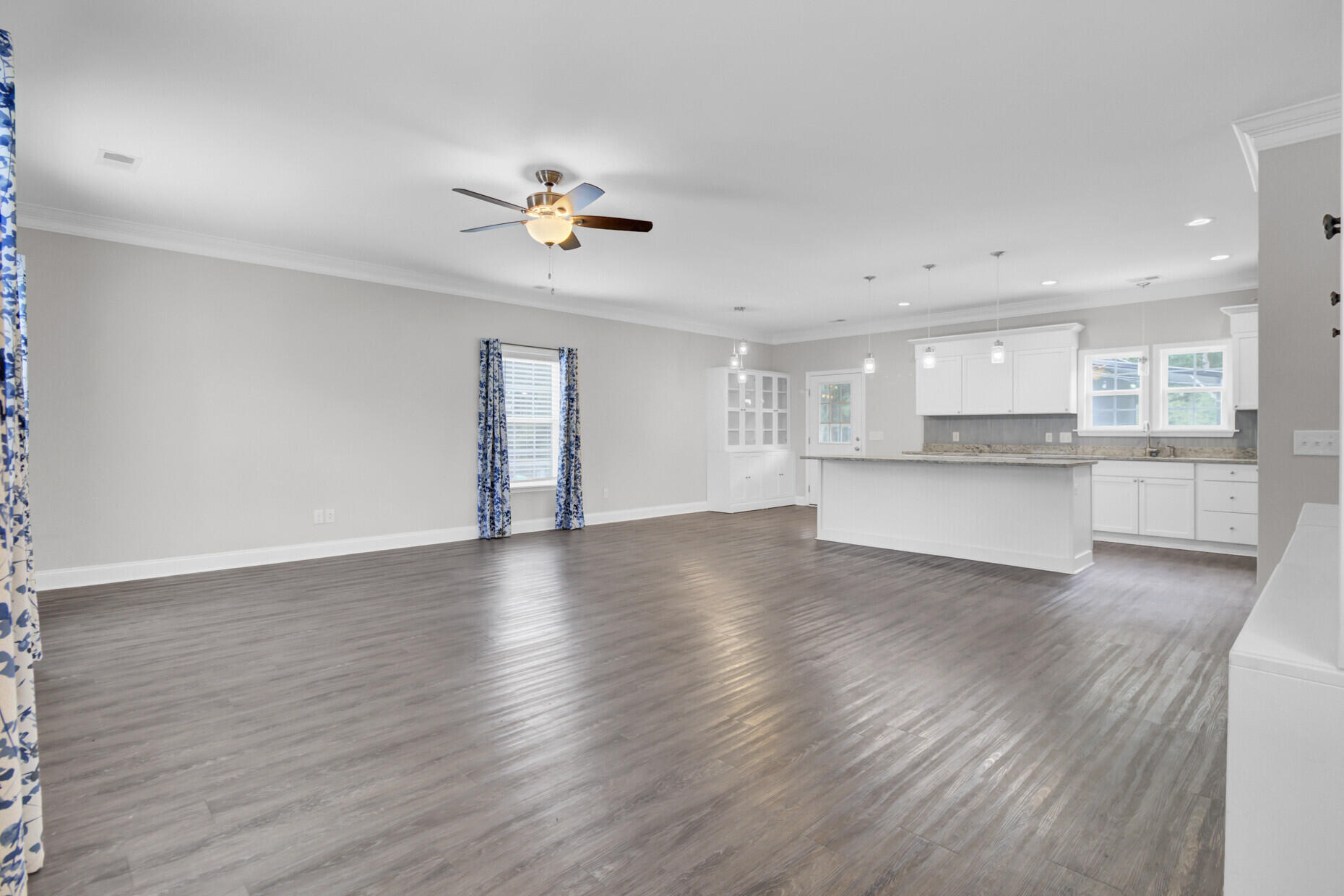 255 South Railroad Avenue Ridgeville, SC 29472 - Photo 7 of 44 08_8_mls