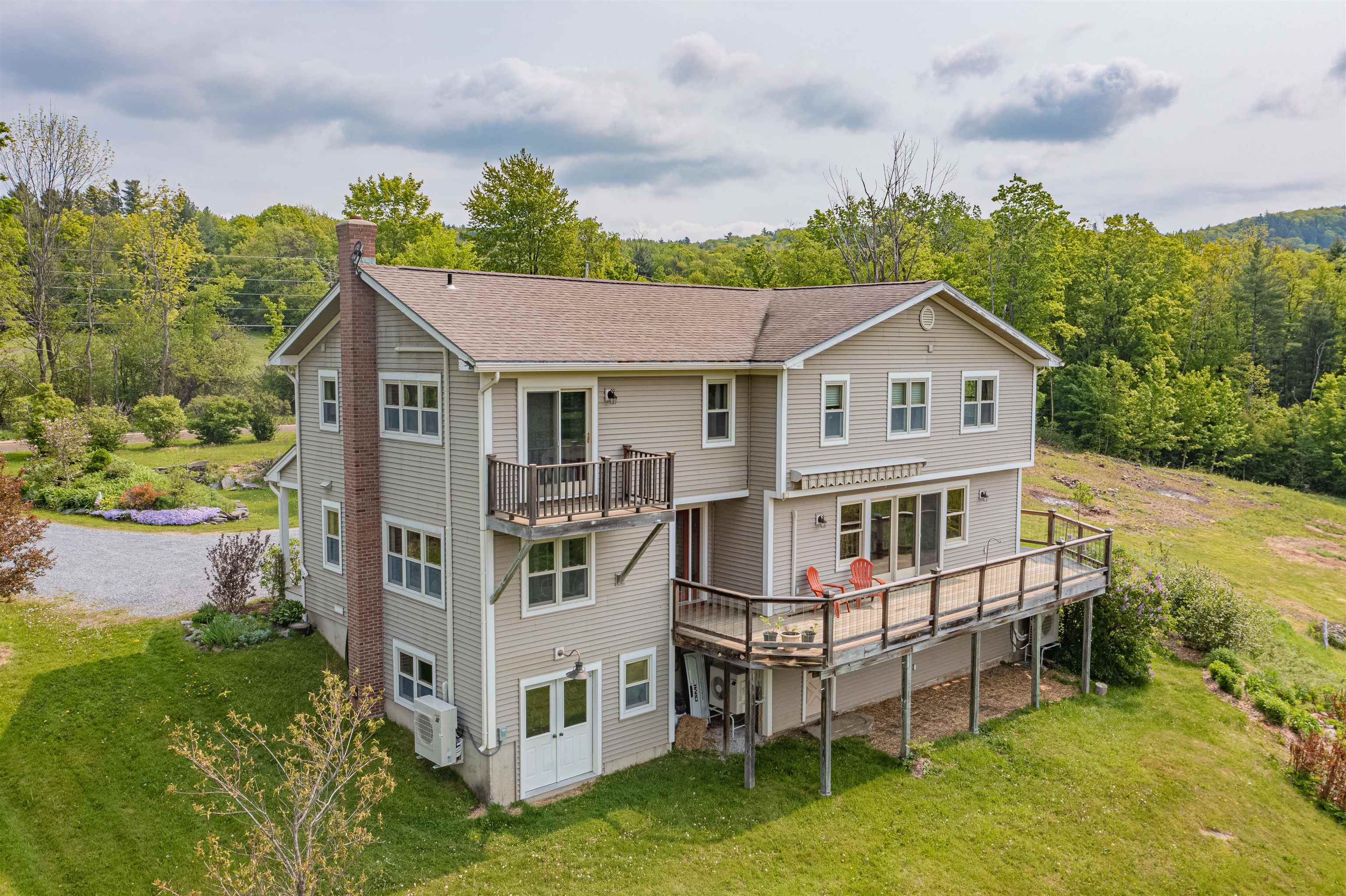 324 Sherman Hollow Road Hinesburg, VT 05461 - Photo 2 of 40 Gallery Image 2