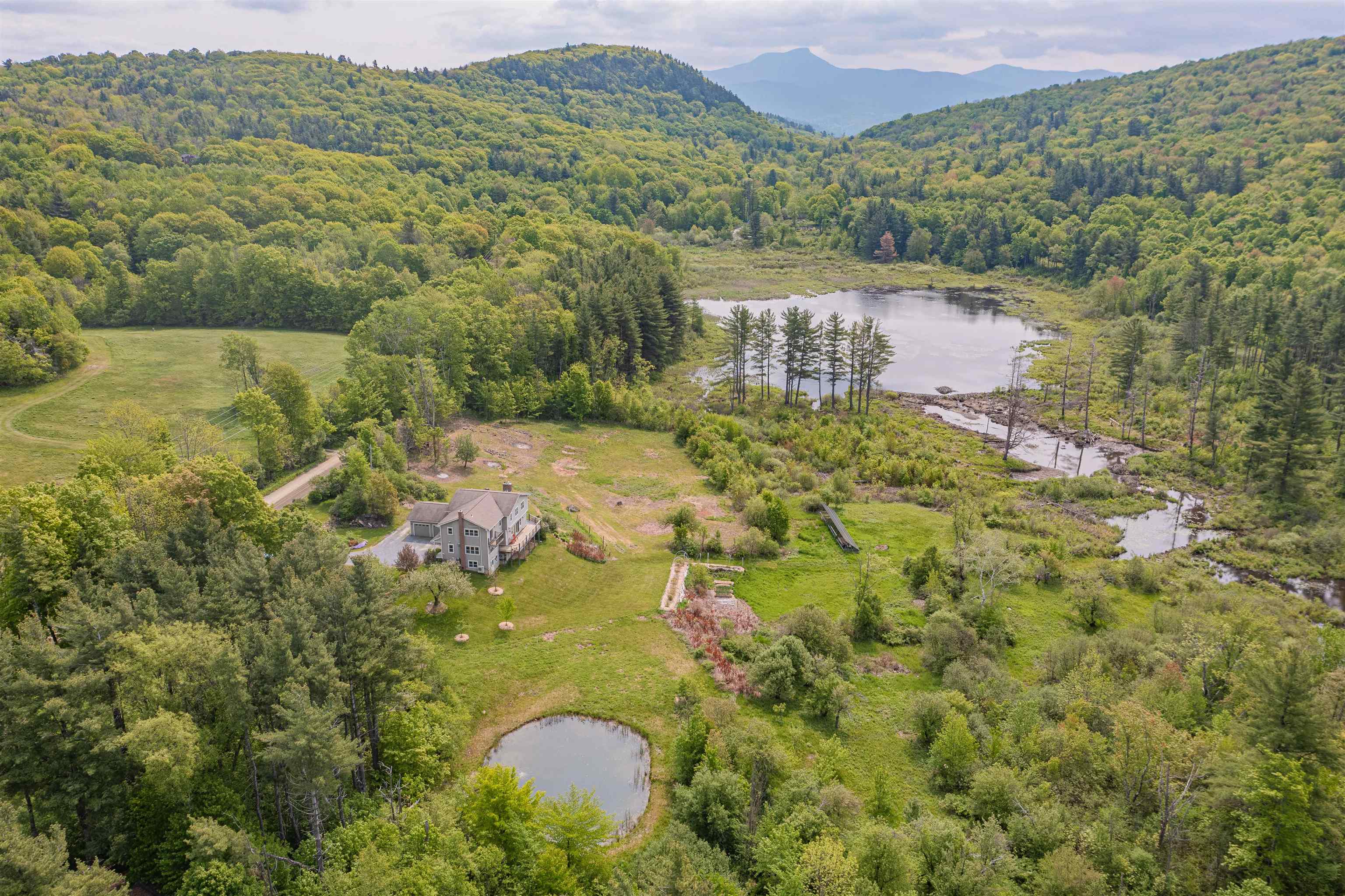 324 Sherman Hollow Road Hinesburg, VT 05461 - Photo 5 of 40 Gallery Image 5