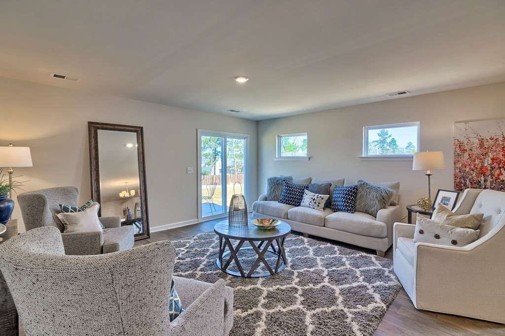 2050 Secretariat Street Sumter, SC 29153 - Photo 11 of 32 Gallery Image 11