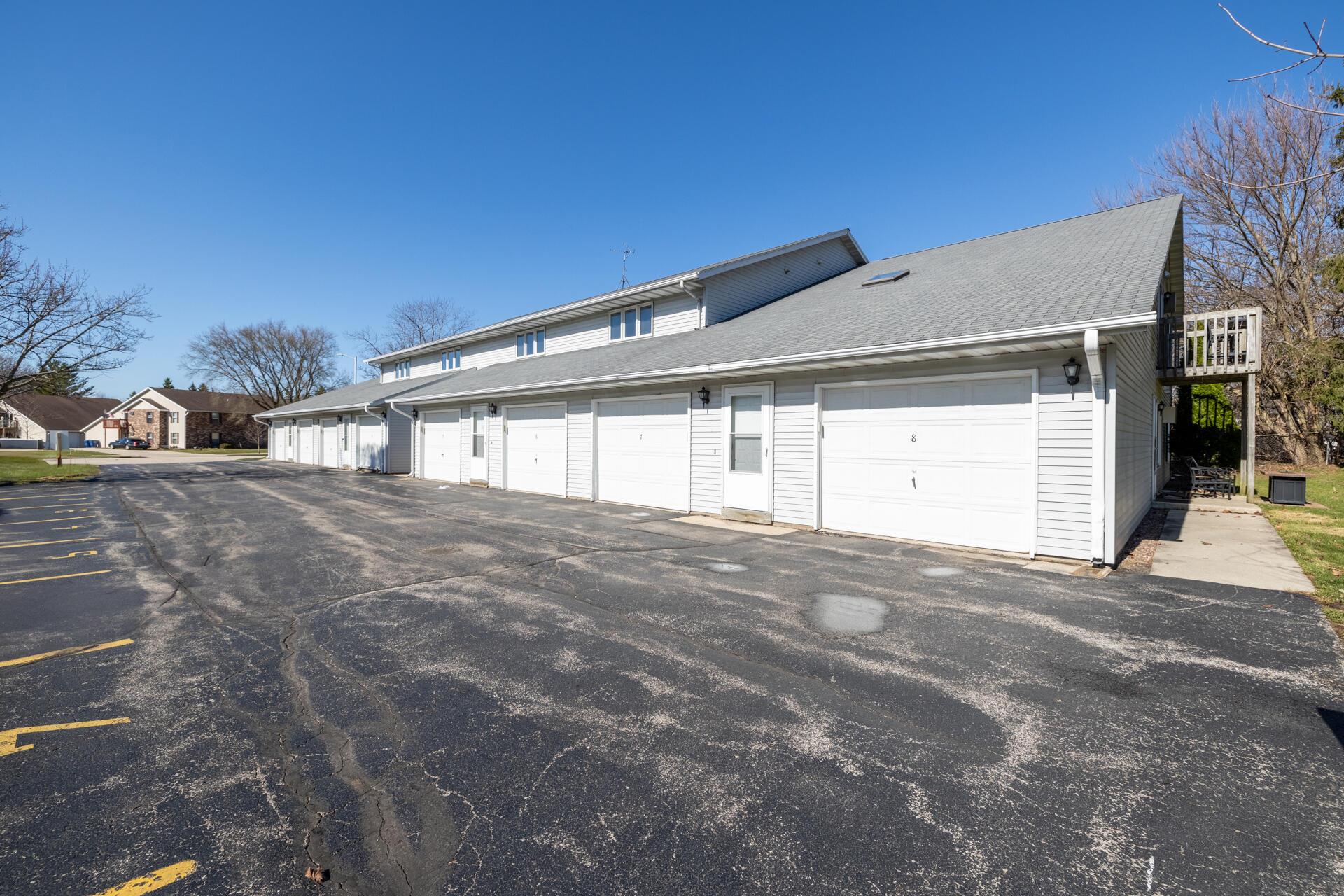 160 Maple Avenue South, Unit 6 Slinger, WI 53086 - Photo 15 of 17 Welcome Home!
