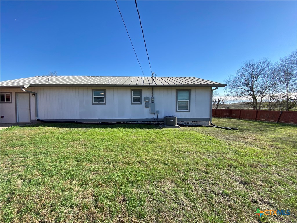 1490 West Klein Road New Braunfels, TX 78130 - Photo 23 of 25