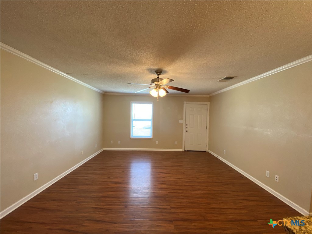 1490 West Klein Road New Braunfels, TX 78130 - Photo 3 of 25