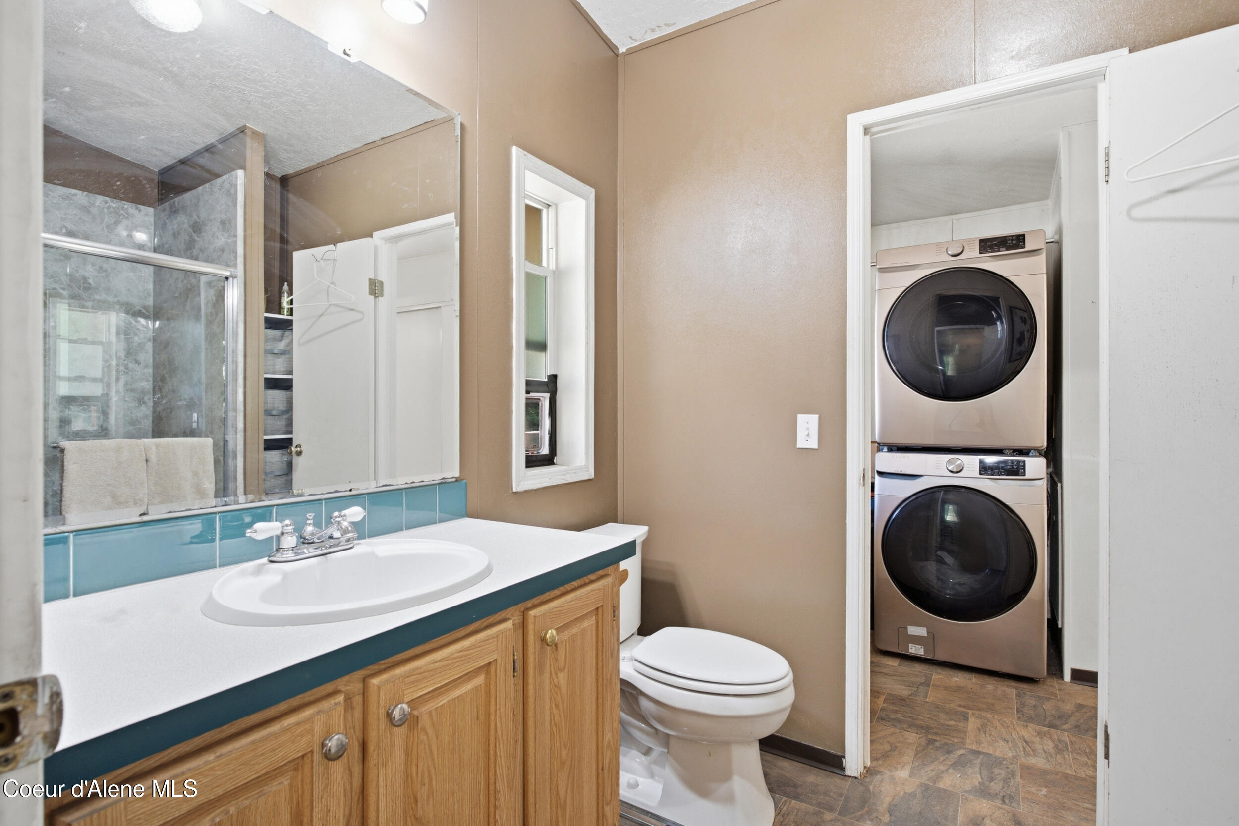 428 South Rena Road Oldtown, ID 83822 - Photo 23 of 53 Bathroom, Laundy Area