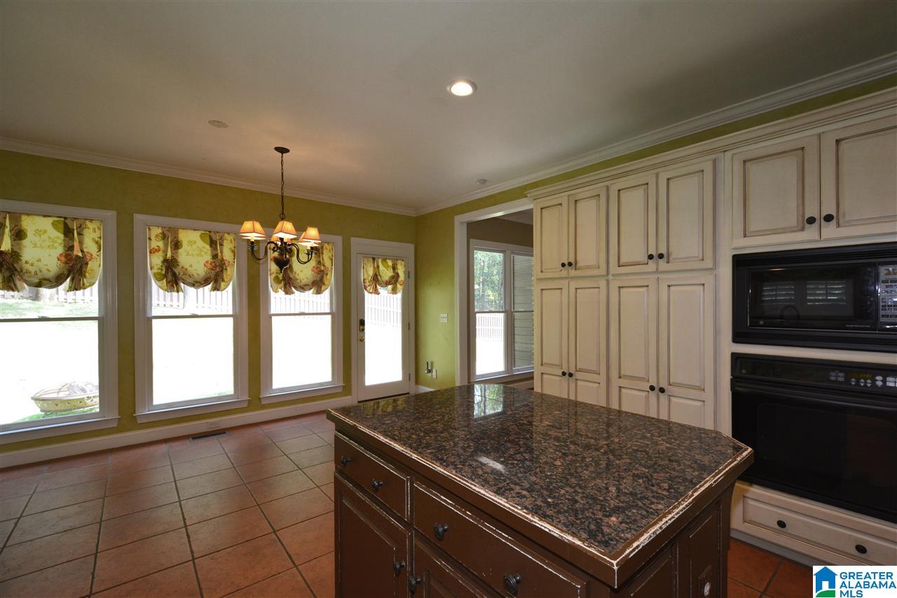 4024 Milner Way Hoover, AL 35242 - Photo 5 of 50