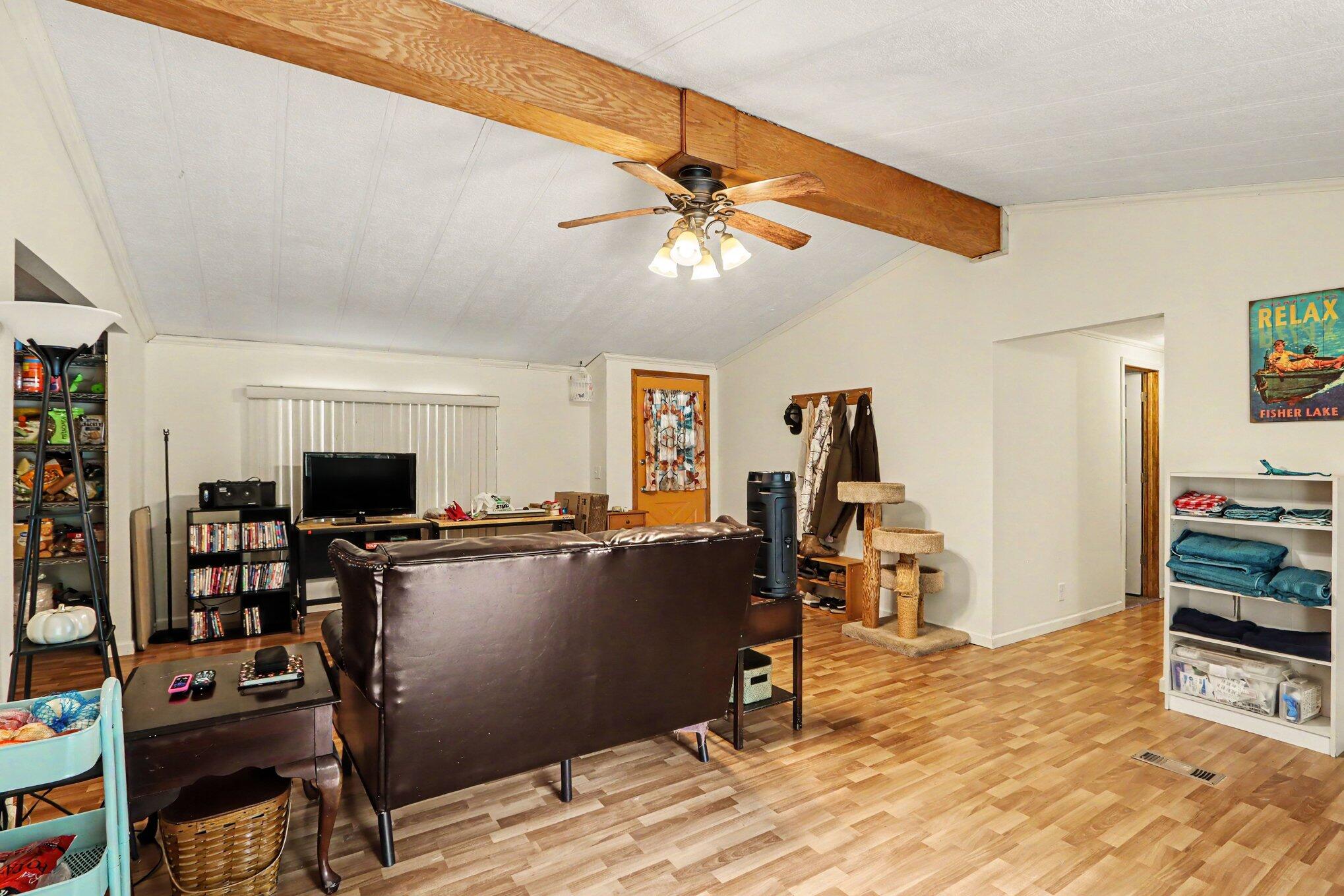55719 Resort Road Three Rivers, MI 49093 - Photo 11 of 26 007_file_7468