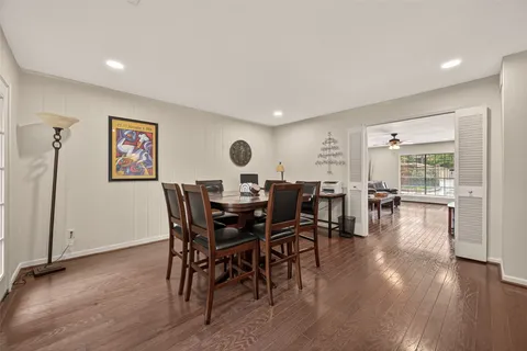 $300,000 | 5826 Doliver Drive, Unit 55, Houston, TX 77057
