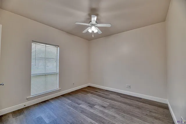 $1,800 | 289 Melissa Drive, Port Allen, LA 70767