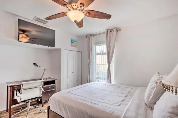 $3,250 | 423 Southwest 1st Avenue, Boynton Beach, FL 33435