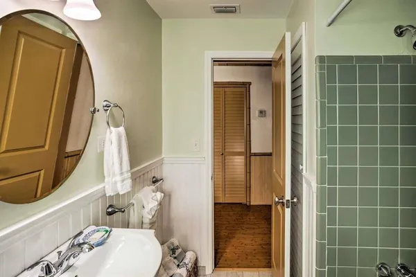 $3,250 | 423 Southwest 1st Avenue, Boynton Beach, FL 33435