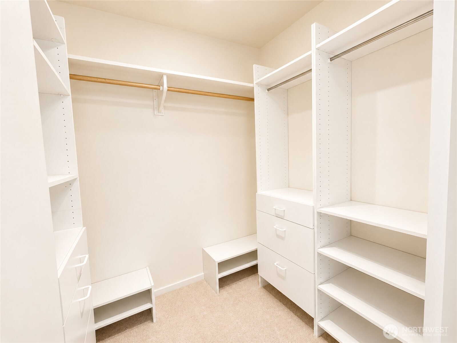 10336 Northeast Knight Road Bainbridge Island, WA 98110 - Photo 16 of 24 Gallery Image 16
