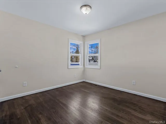 $679,000 | 181 Whittier Avenue, North Babylon, NY 11703