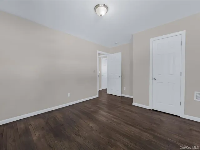 $679,000 | 181 Whittier Avenue, North Babylon, NY 11703