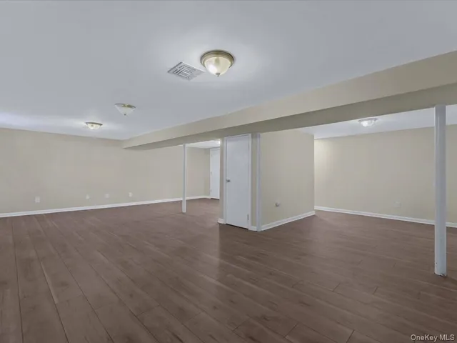 $679,000 | 181 Whittier Avenue, North Babylon, NY 11703