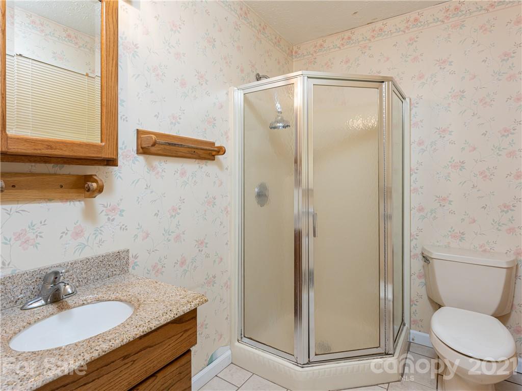 137 Bell Road Asheville, NC 28805 - Photo 26 of 48 Gallery Image 26