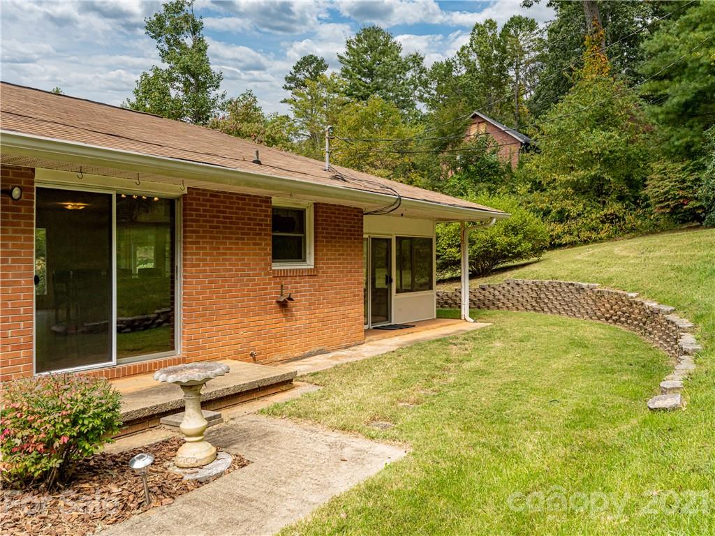 137 Bell Road Asheville, NC 28805 - Photo 31 of 48 Gallery Image 31