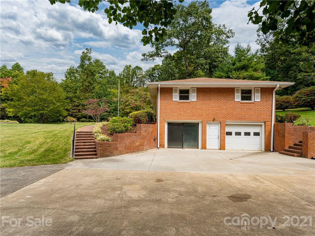 137 Bell Road Asheville, NC 28805 - Photo 36 of 48 Gallery Image 36