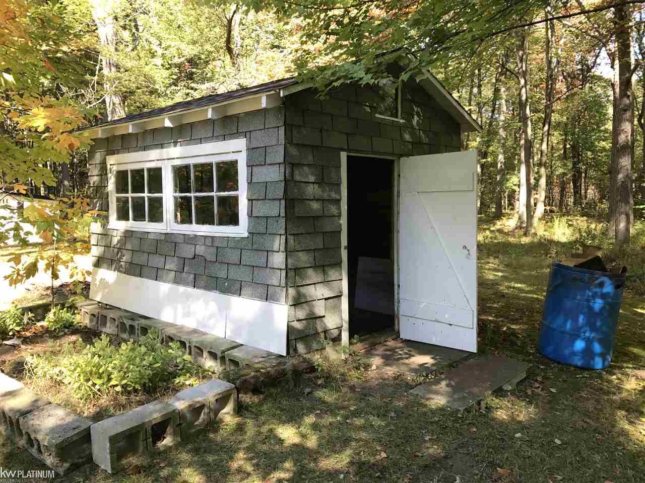 6152 Benoit Road Algonac, MI 48001 - Photo 26 of 31