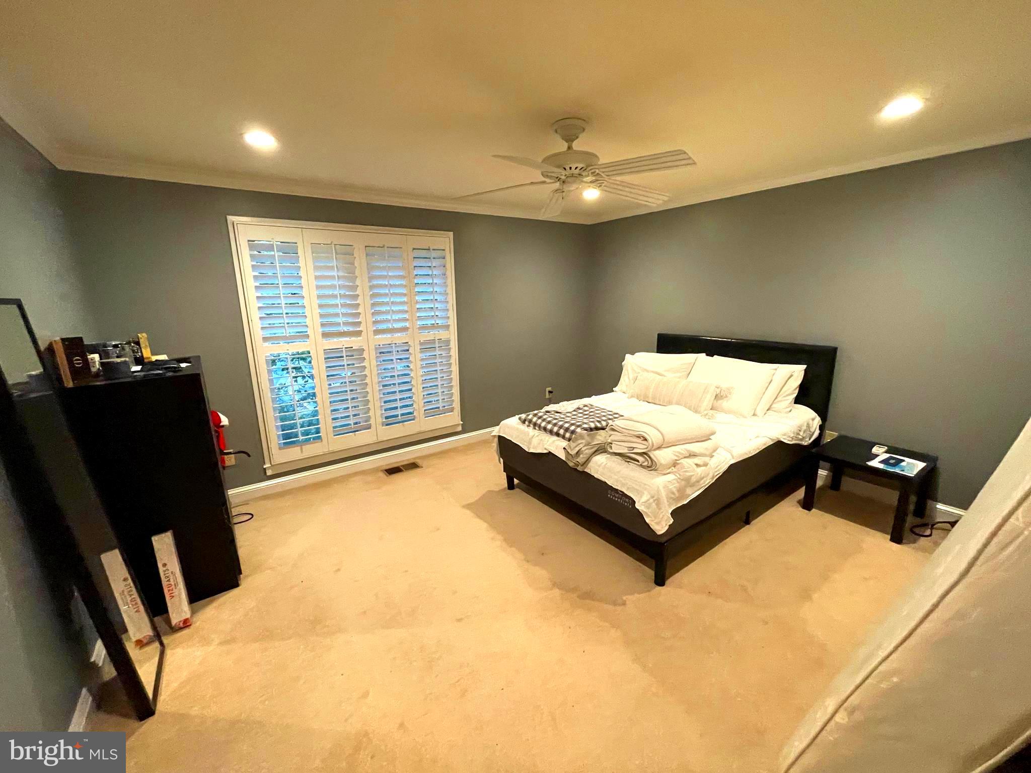 1604 Apricot Court Reston, VA 20190 - Photo 12 of 36 MASTER BED