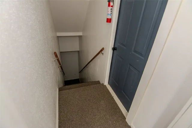 $122,000 | 16800 Sugar Pine Drive, Unit E34, Houston, TX 77090