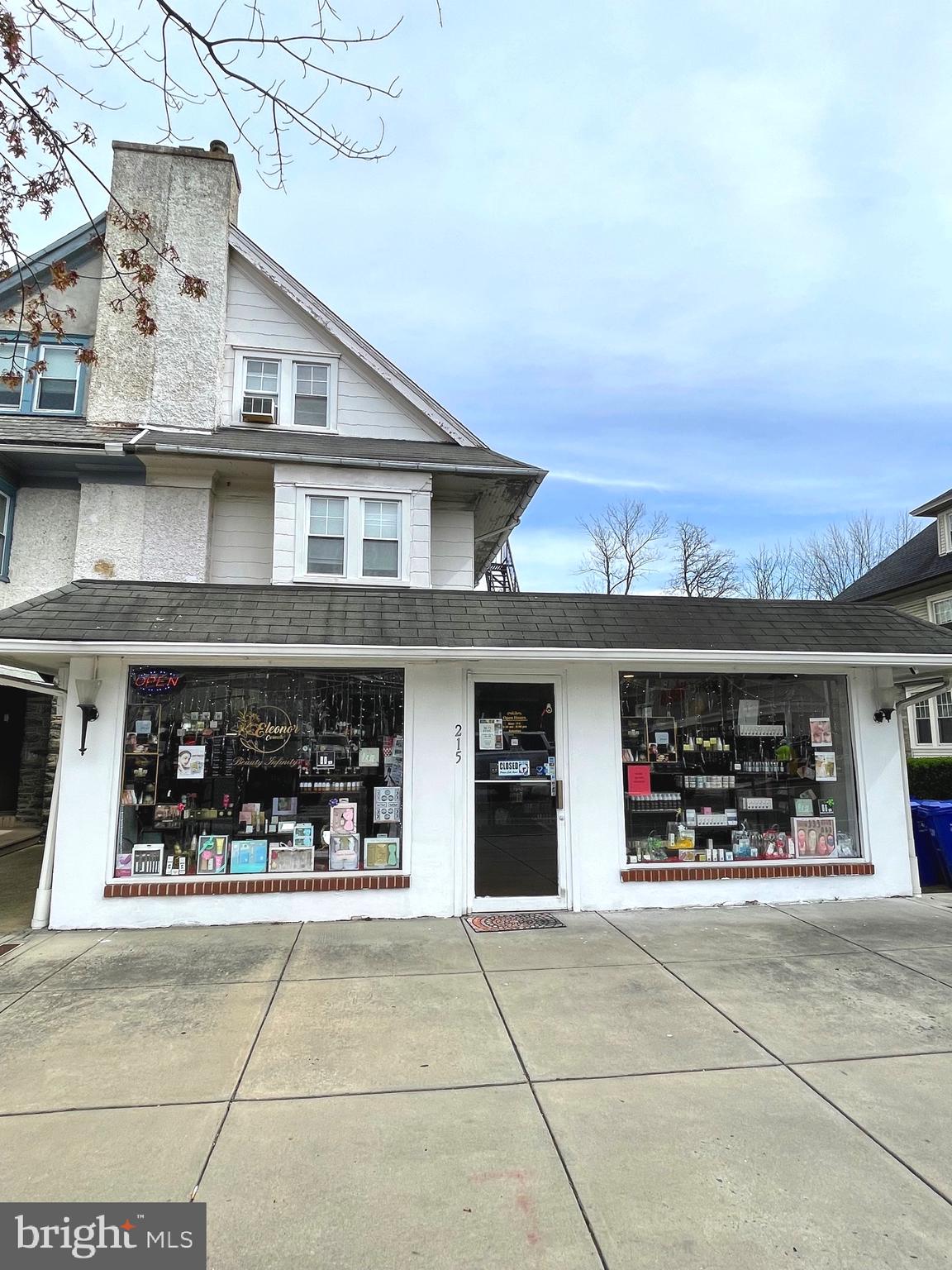 215 South Easton Road Glenside, PA 19038 - Photo 1 of 18