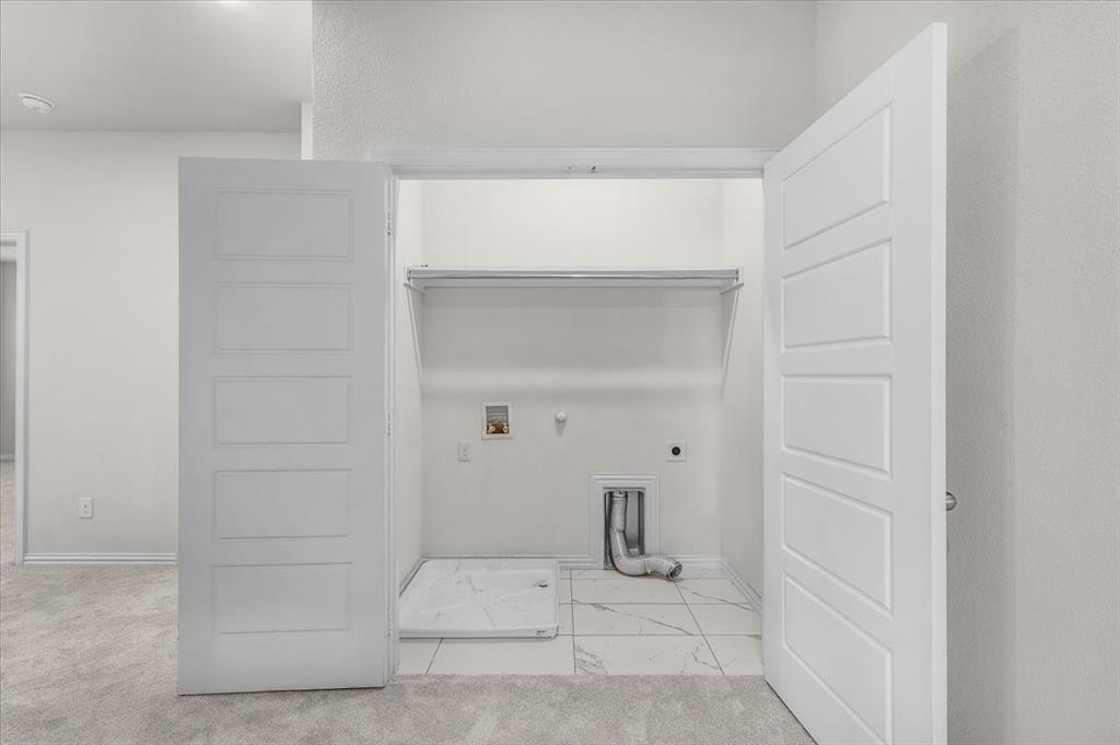 2000 Bethlehem Street Irving, TX 75061 - Photo 16 of 36