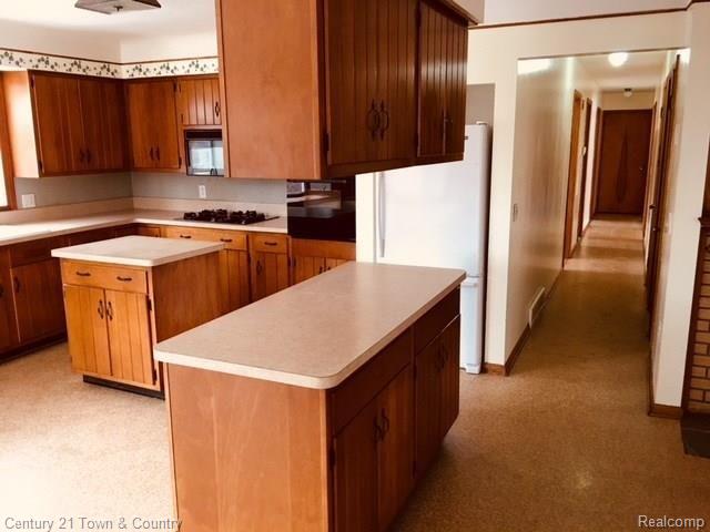940 Brantford Road Rochester, MI 48306 - Photo 31 of 68