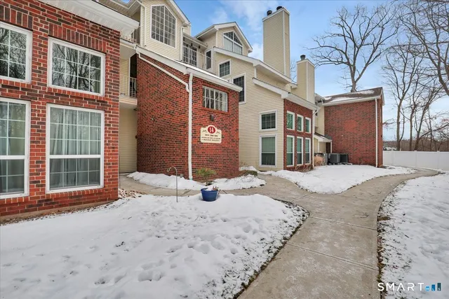 $159,900 | 285 Carriage Crossing Lane, Unit 285, Middletown, CT 06457