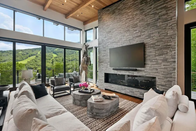 $12,995,000 | 101 Switchback Lane, Stowe, VT 05672