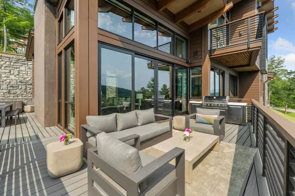 $12,495,000 | 101 Switchback Lane, Stowe, VT 05672