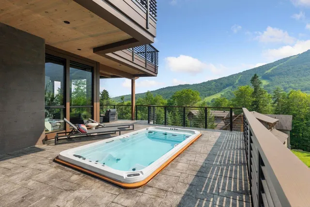 $12,995,000 | 101 Switchback Lane, Stowe, VT 05672
