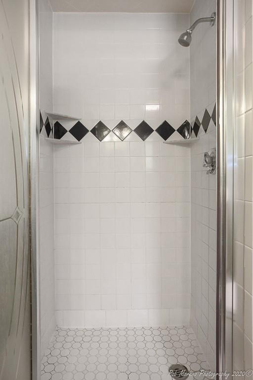 27 Dascomb Road Andover, MA 01810 - Photo 18 of 34 Gallery Image 18