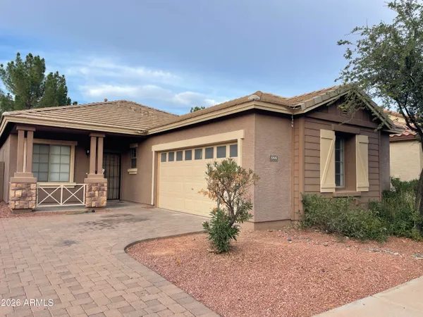$1,995 | 1999 South Swan Drive, Gilbert, AZ 85295