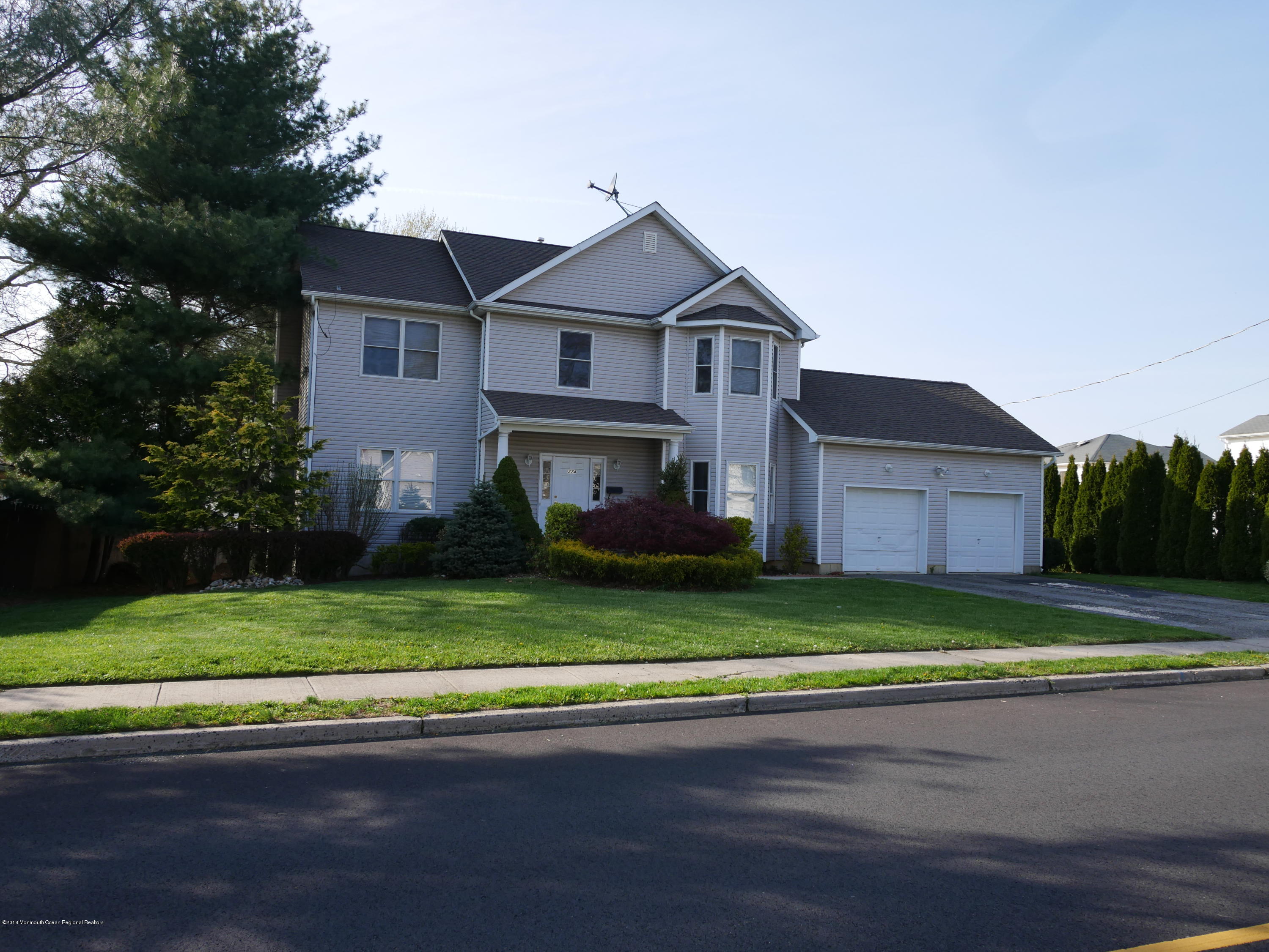274 County Road Cliffwood, NJ 07721 - Photo 1 of 29 P1000567