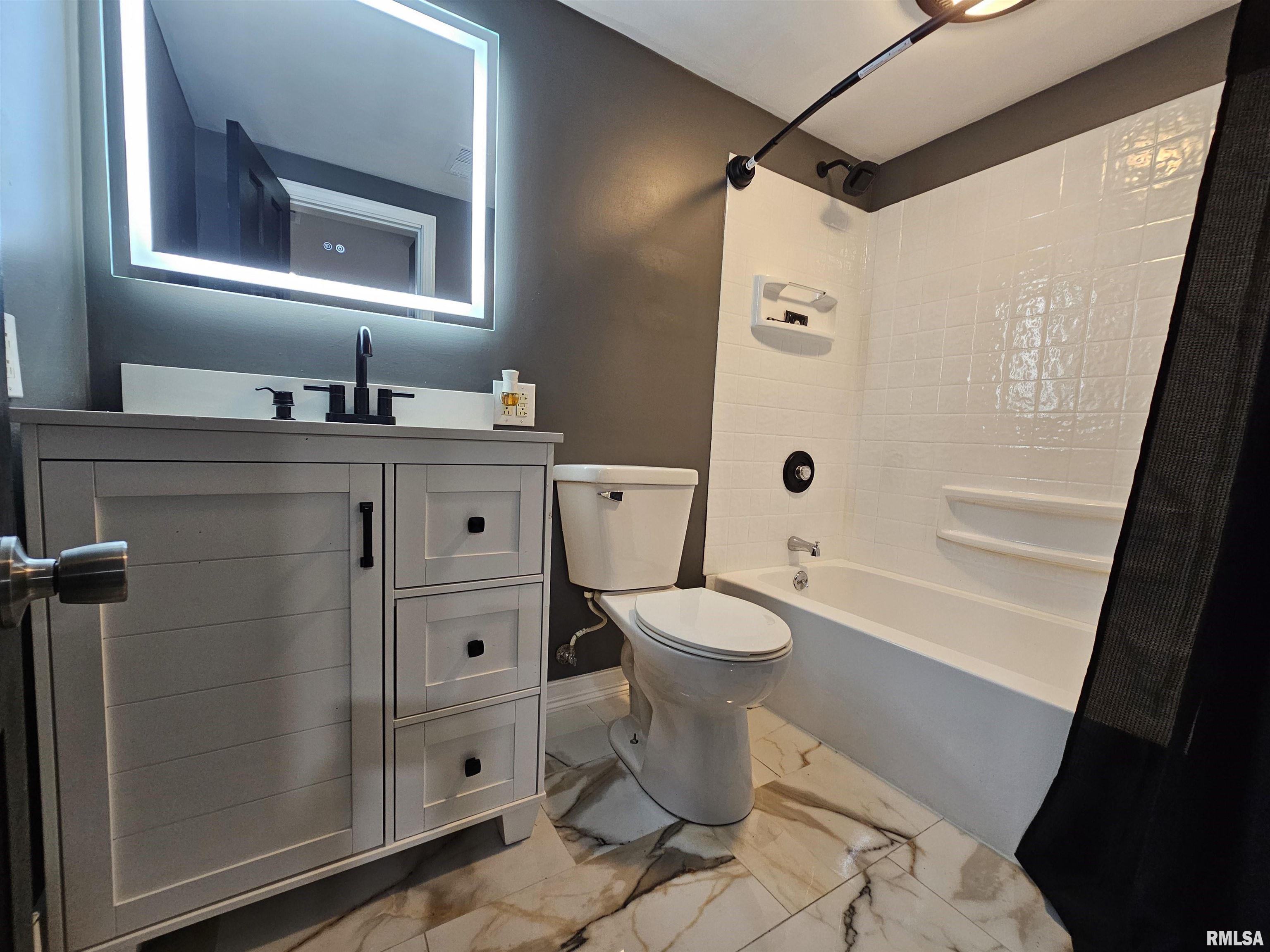 702 South 25th Street Mount Vernon, IL 62864 - Photo 23 of 34