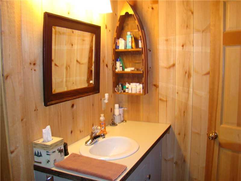7 Pioneer Road Greenville, ME 04441 - Photo 13 of 30 Bathroom.
