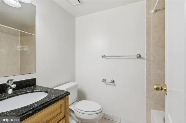 $344,500 | 2255 Castle Rock Square, Unit 21C, Reston, VA 20191