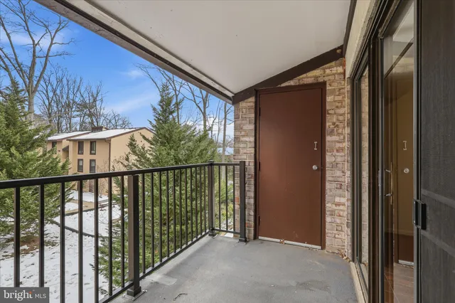 $344,500 | 2255 Castle Rock Square, Unit 21C, Reston, VA 20191